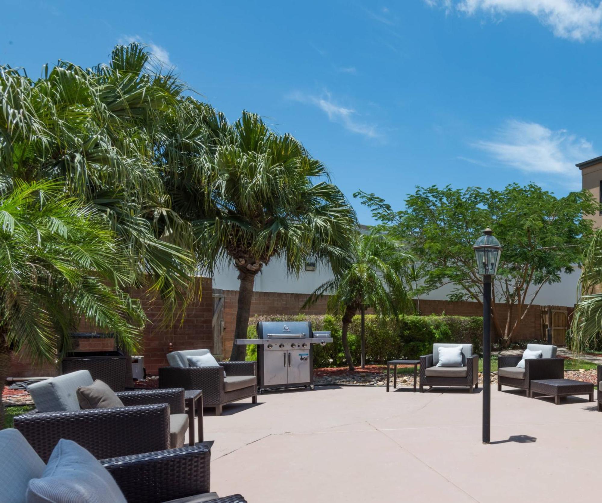 Courtyard Harlingen Otel Dış mekan fotoğraf